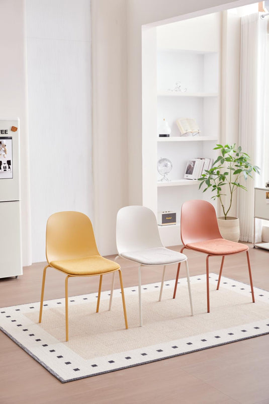 Set de 4 Sillas con Cojín Aiara, Color Blanco, Diseño Moderno