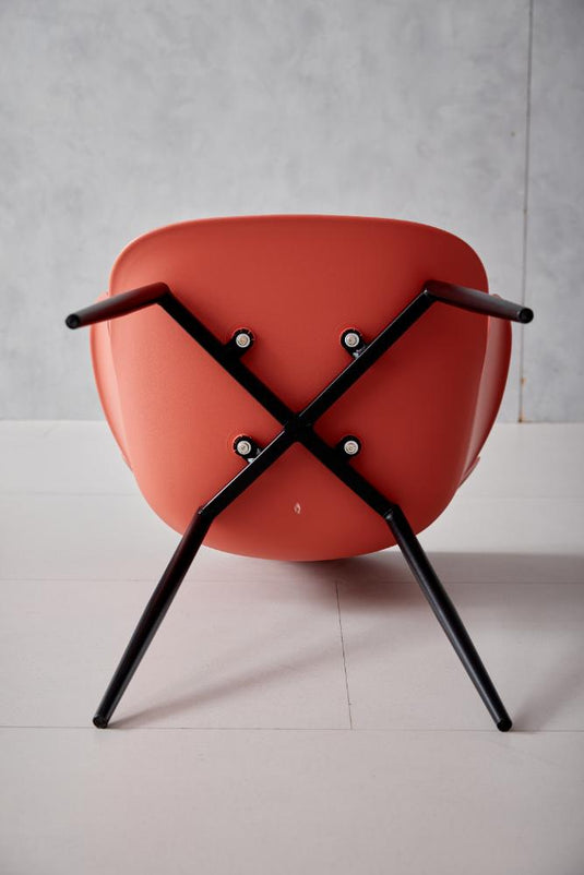 Set de 4 Sillas Miami con Brazos, Color Rojo, con Espaldar y Diseño Moderno