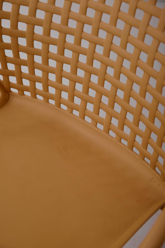 Silla Senit con Brazos, Color Naranja, con Espaldar y Diseño Moderno