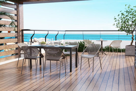 Silla Senit con Brazos, Color Taupe, Con espaldar y diseño Moderno