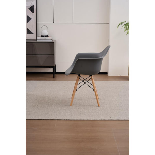 Silla Eymos , Color Gris Oscuro, con Espaldar y Patas en Madera