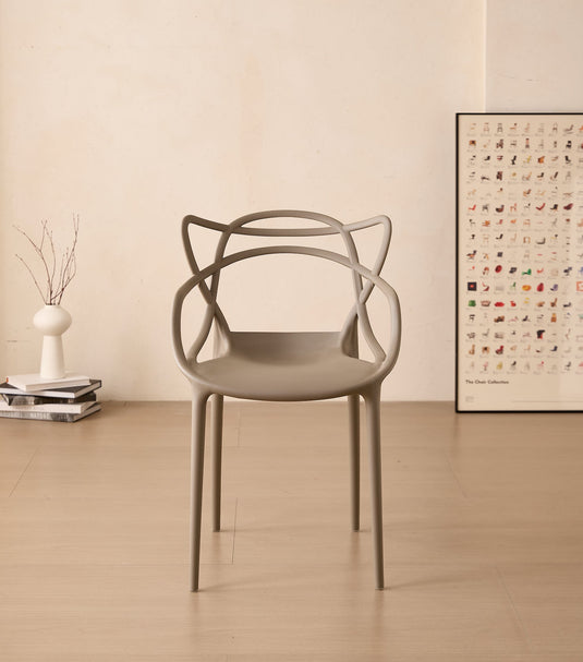 Set de 4 Sillas Palermo, Color Taupe, con Espaldar y Diseño Moderno