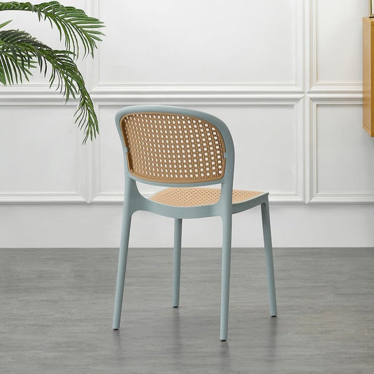 Set de 2 Sillas Nest, Color Azul Claro y Beige, con Espaldar y Asiento en Rejilla