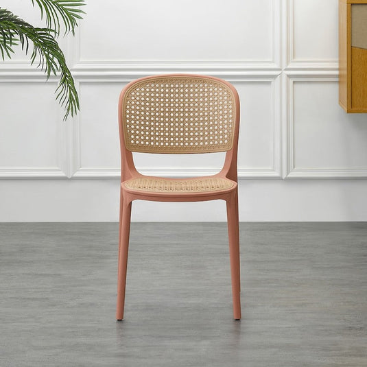 Set de 4 Sillas Nest, Color Salmón y Beige, con Espaldar y Asiento en Rejilla