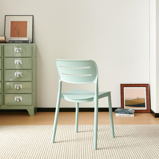 Set de 4 Sillas Harriman, Azul Claro, con Medio Espaldar y Diseño Minimalista