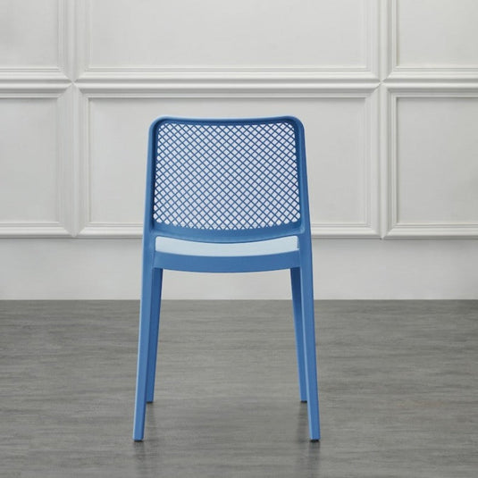 Silla Manhattan, Azul Oceano, con Espaldar en Rejilla y Diseño Minimalista