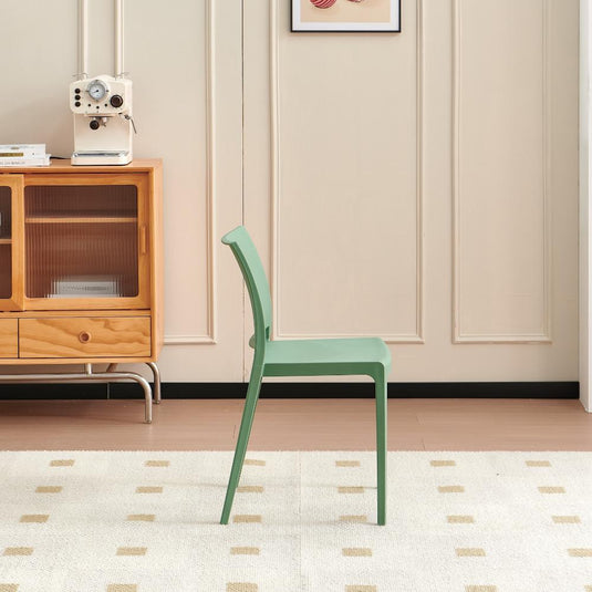 Set de 2 Sillas Soho, Verde, con Espaldar Cerrado y Diseño Minimalista
