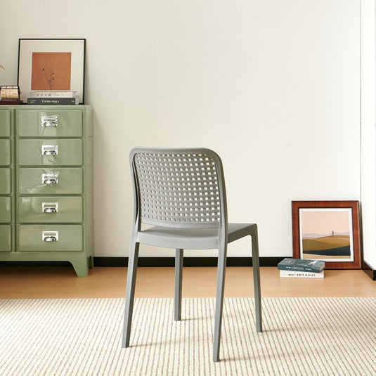 Set de 2 Sillas Bronx , Gris Oscuro, con Espaldar en Cuadrados y Diseño Minimalista