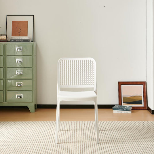 Set de 4 Sillas Bronx , Blanco, con Espaldar en Cuadrados y Diseño Minimalista