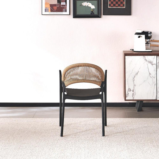 Silla Daytona, Negro y Café Claro, con Espaldar, Reposa Brazos y Diseño Minimalista