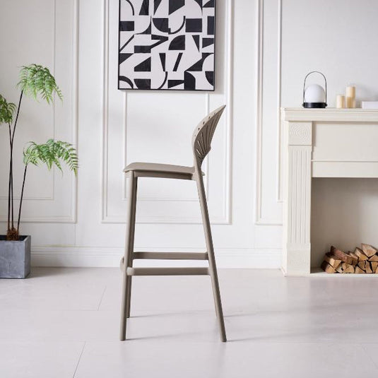 Silla para Bar Paraíso, Color Taupe, Diseño Moderno