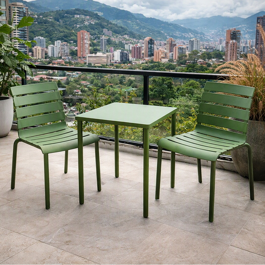 Set de 4 Sillas Montana, Color Verde, con Espaldar en Líneas Diseño Moderno
