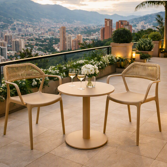 Set de 4 Sillas con Brazos Bombay, Khaki y Beige, con Espaldar en Cuerdas y Diseño Moderno