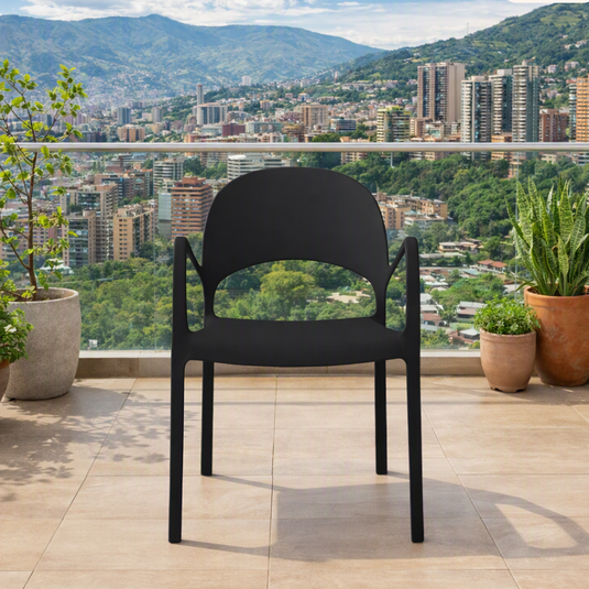 Set de 2 Sillas Bremen, Negra, con Espaldar, Reposa Brazos y Diseño Minimalista