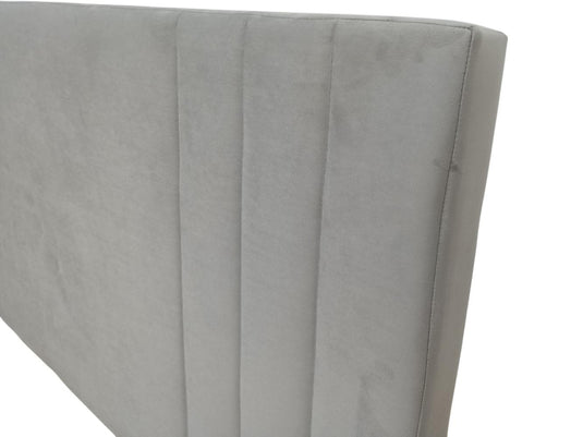 Cama Doble Majestic, Gris Claro, Madera Roble Tapizada