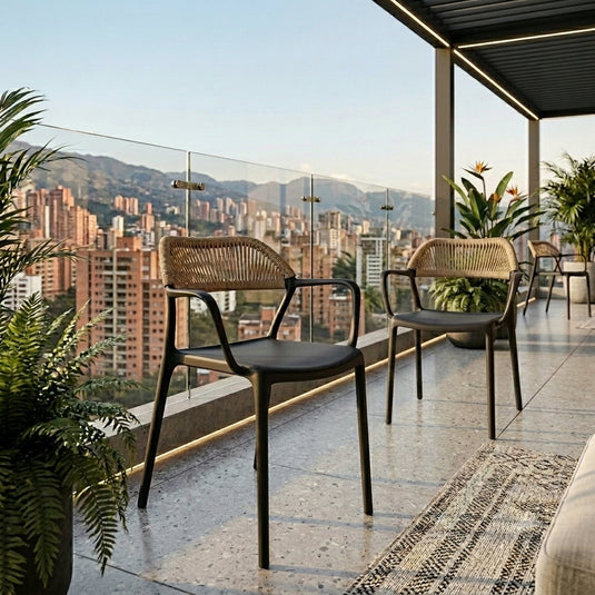 Set de 2 Sillas con Brazos Bombay, Negro y Beige, con Espaldar en Cuerdas y Diseño Moderno