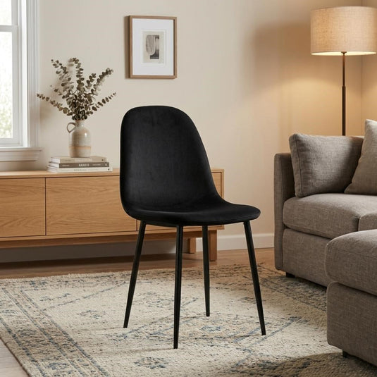 Set de 4 Sillas de Comedor Margarita, Negro, con Espaldar y Diseño Moderno