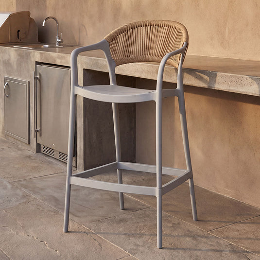 Silla para Bar Balí, Gris, Doble Propósito con Reposa Pies