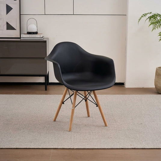Silla Eymos, Color Negro, con Espaldar y Patas en Madera