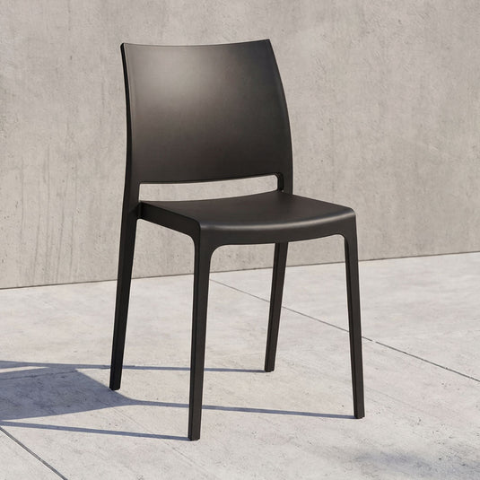 Silla Soho, Negro, con Espaldar Cerrado y Diseño Minimalista