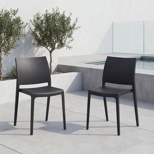 Set de 2 Sillas Soho, Negro, con Espaldar Cerrado y Diseño Minimalista