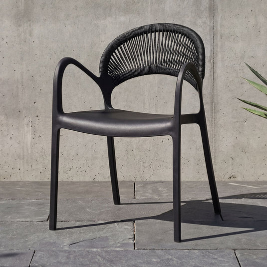 Silla Daytona, Negro, con Espaldar, Reposa Brazos y Diseño Minimalista