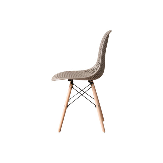 Silla Aira, Color Taupe, con Espaldar y Patas en Madera