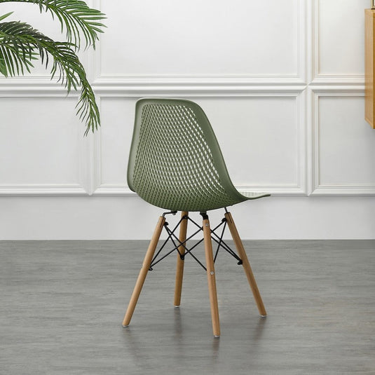 Set de 4 Sillas Aira, Color Verde, con Espaldar y Patas en Madera