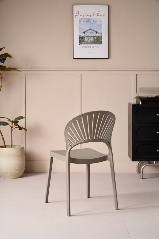 Silla Paraíso, Color Taupe, con Espaldar y Diseño Moderno