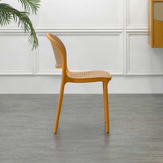 Set de 4 Sillas Nest, Naranja y Beige, con Espaldar y Asiento en Rejilla