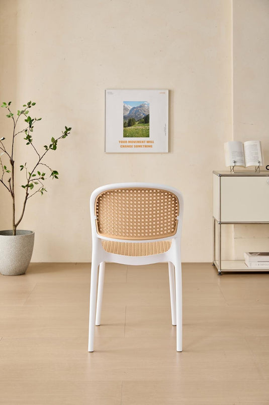 Silla Nest, Color Blanco y Beige, con Espaldar y Asiento en Rejilla
