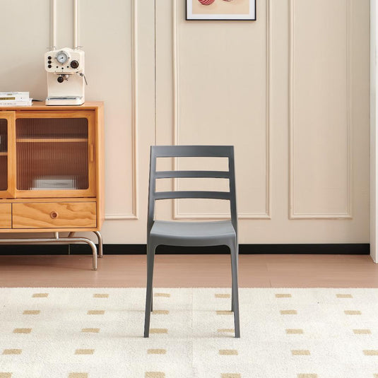 Set de 4 Sillas New York, Gris Oscuro, con Espaldar en Líneas y Diseño Minimalista