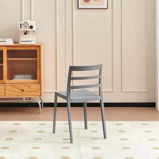 Set de 4 Sillas New York, Gris Oscuro, con Espaldar en Líneas y Diseño Minimalista