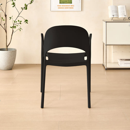 Set de 4 Sillas Bremen, Negra, con Espaldar, Reposa Brazos y Diseño Minimalista