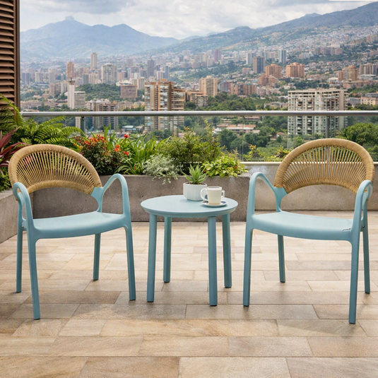 Set de 4 Sillas Daytona, Azul Claro, con Espaldar, Reposa Brazos y Diseño Minimalista