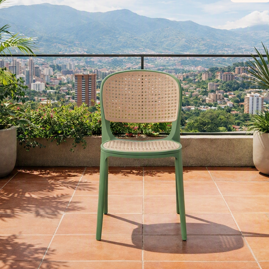 Set de 4 Sillas Nest, Verde Olivo y Beige, con Espaldar y Asiento en Rejilla