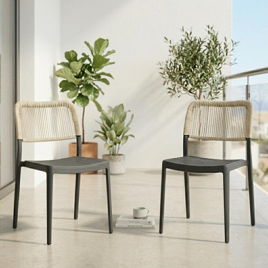 Set de 4 Sillas Austin, Color Negro, con Espaldar Tejido