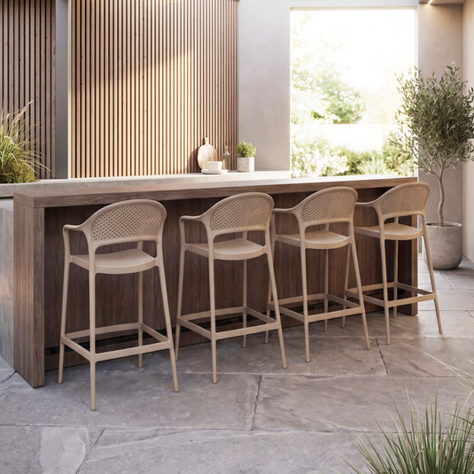 Set de 4 Sillas para Bar Curitiva, Taupe, con Reposa Pies Doble Proposito