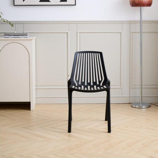 Set de 4 Sillas Tanger, Negro, con Espaldar y Diseño Moderno