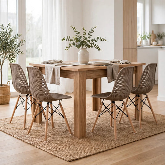 Combo Cora, Incluye una Mesa y 4 Sillas Color Taupe